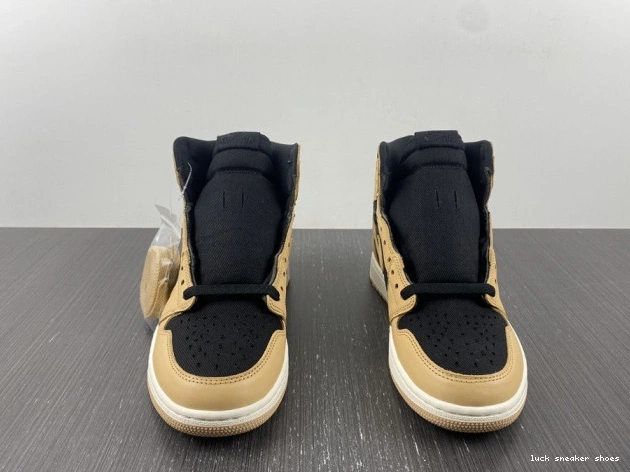 Cheap LUCY Air 555088-202 Heirloom Jordan 1 High OG 0819